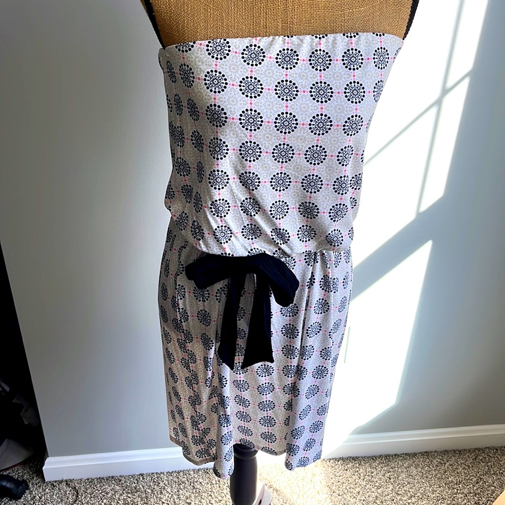 White House Black Market Strapless Dress